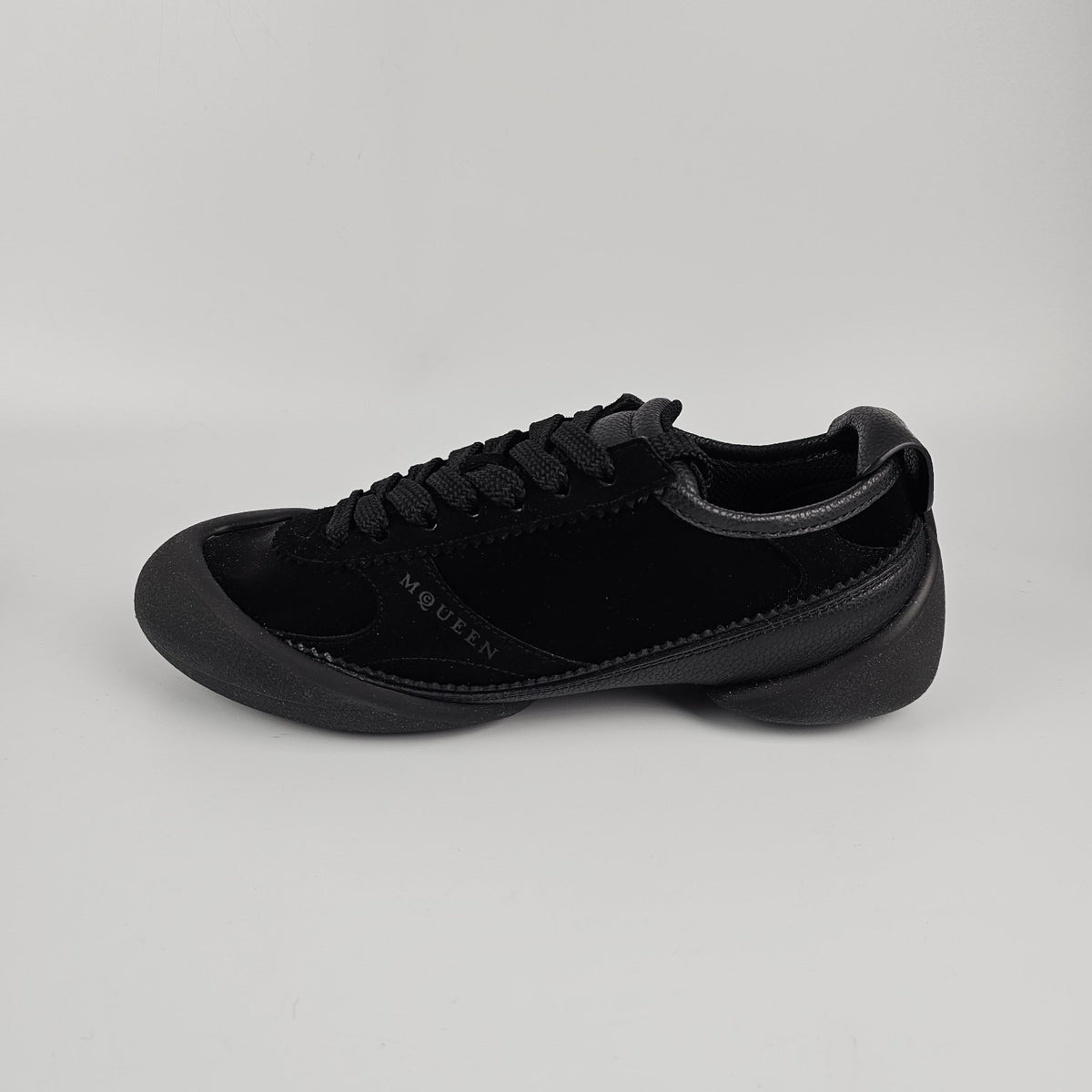 ALEXANDER MCQUEEN Flexion Women's Black Suede Sneakers New & Authentic