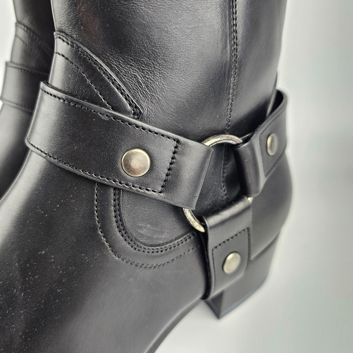 SAINT LAURENT Wyatt Black Leather Ankle Boots New & Authentic