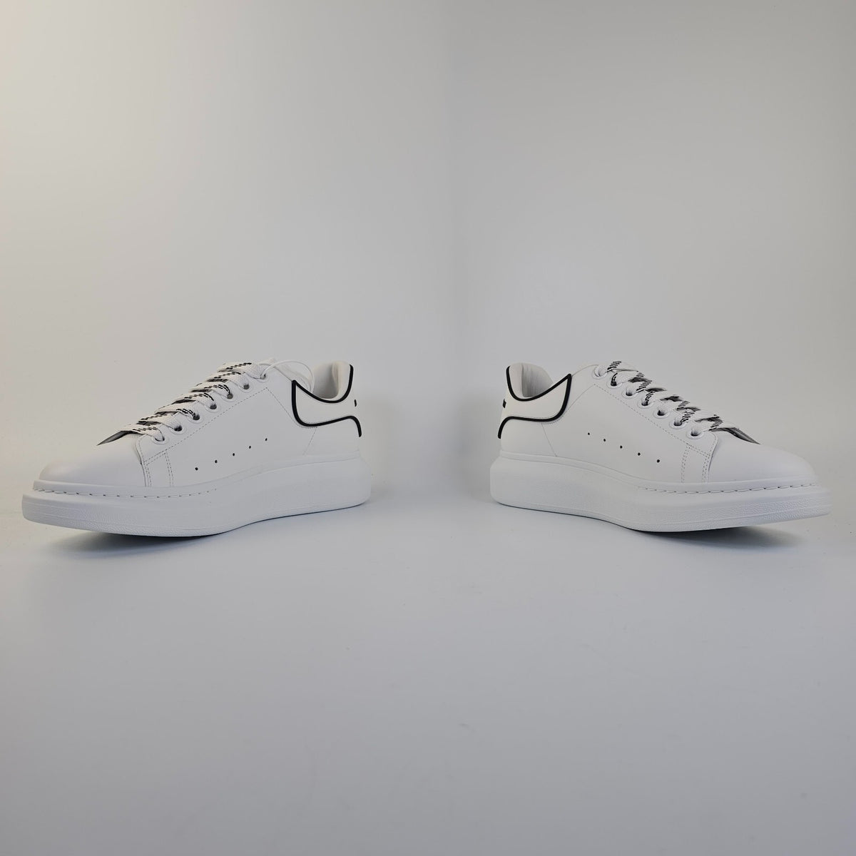 ALEXANDER MCQUEEN Oversized Men's White/Black Sneakers New