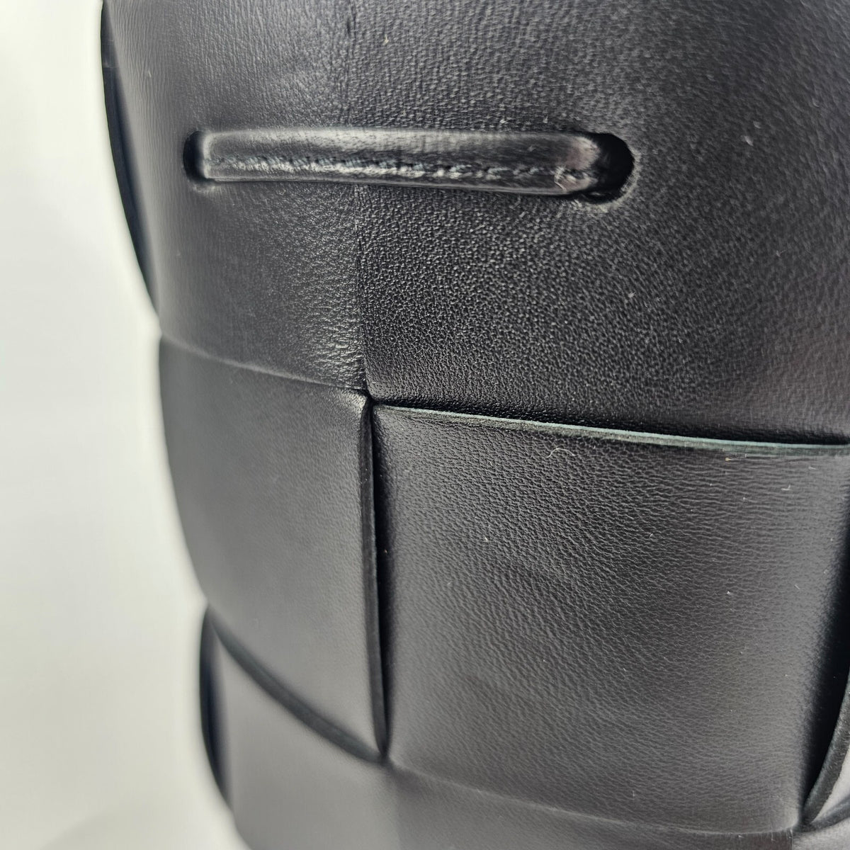 Bottega Veneta Cassette Mini Bucket $1300 Black Crossbody Bag New