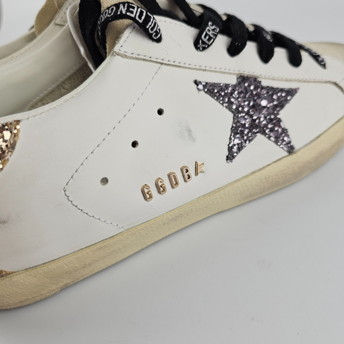 GOLDEN GOOSE Super Star Women's White/Gold Sneakers New & Authentic