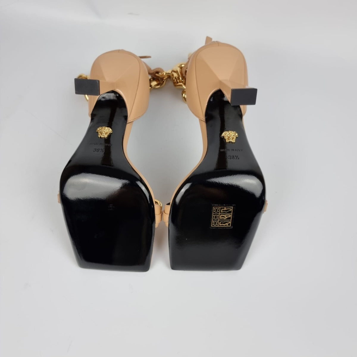 VERSACE 110mm Beige Gold Chain Strap Sandals New Size 38.5 US 8.5