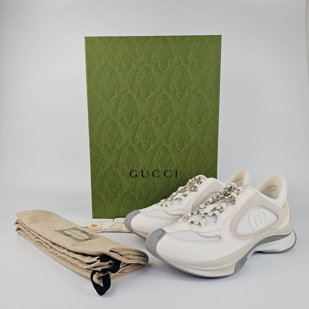 GUCCI Run GG Women's White/Beige Leather Low Top Sneakers New