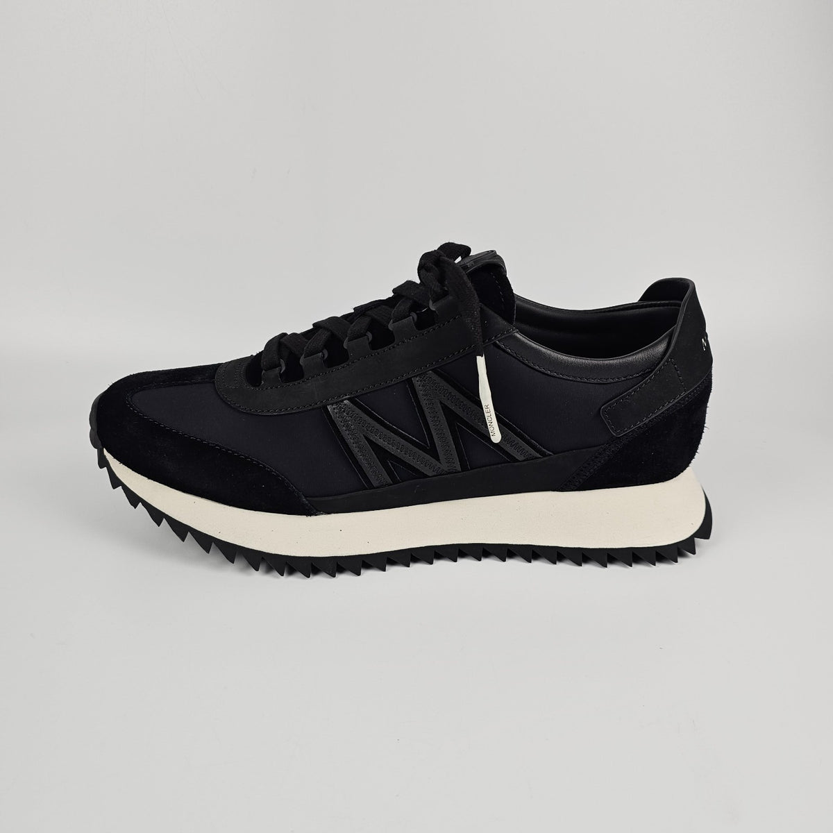 MONCLER Pacey2 $710 Black Sneakers New