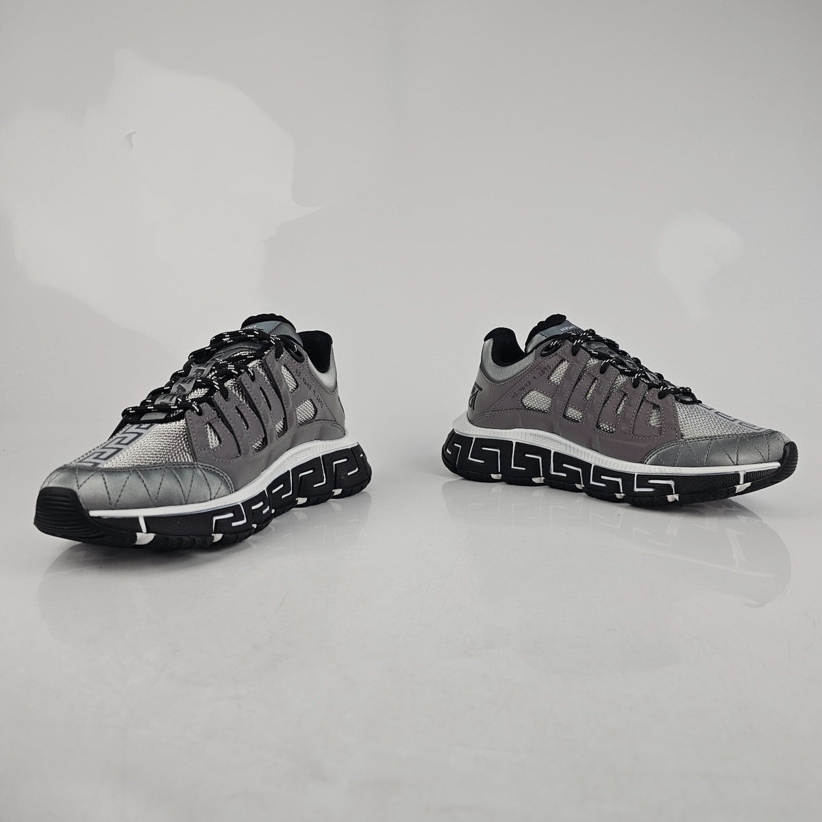 VERSACE Trigreca Men's Gray Sneakers New Size 39 US 6