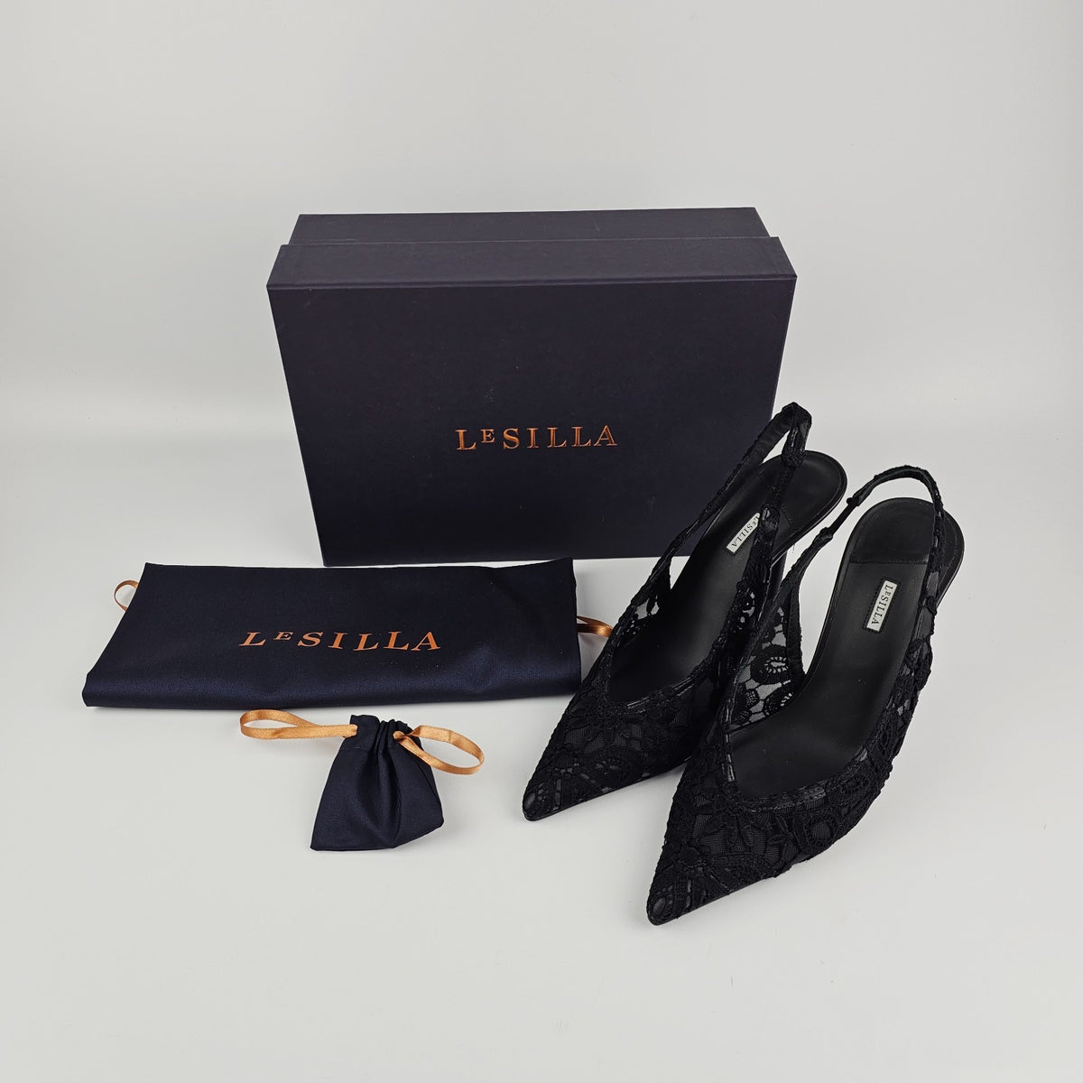 LE SILLA Chantilly Black 100mm Pumps New & Authentic