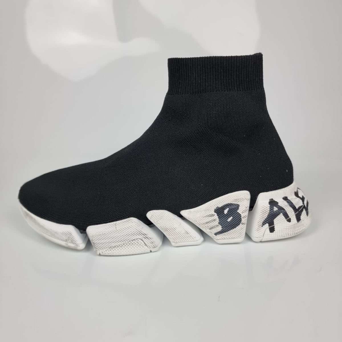 BALENCIAGA Speed 2 Men's Black And White Sneakers New