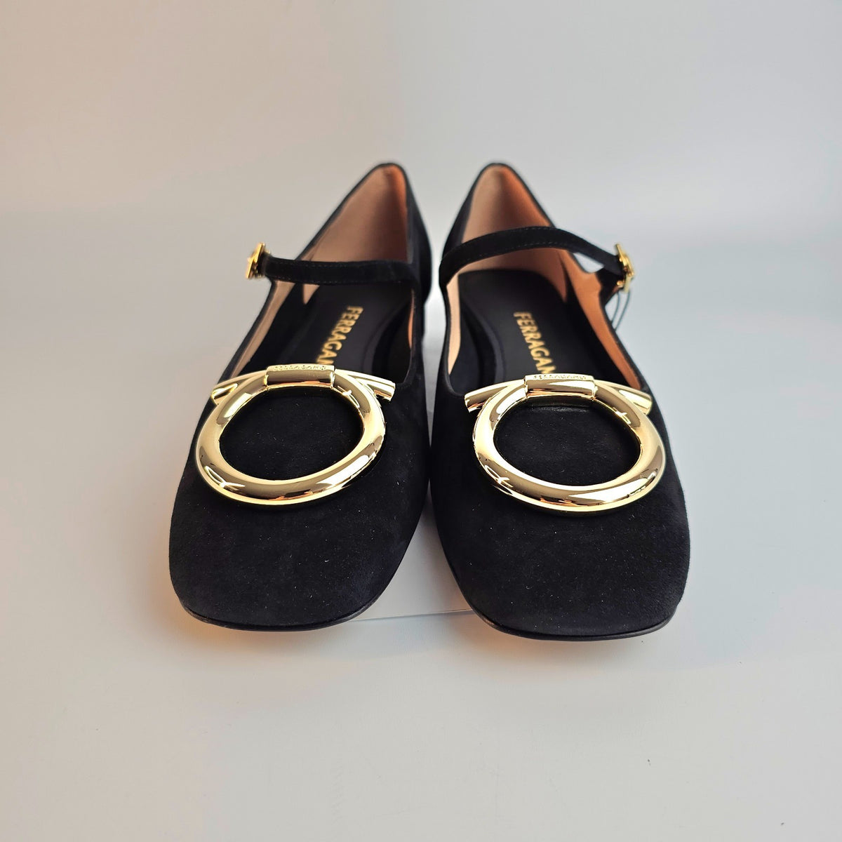 FERRAGAMO Mary Jane Marry 2 Gold/Black Suede Heeled Ballerina Pumps New