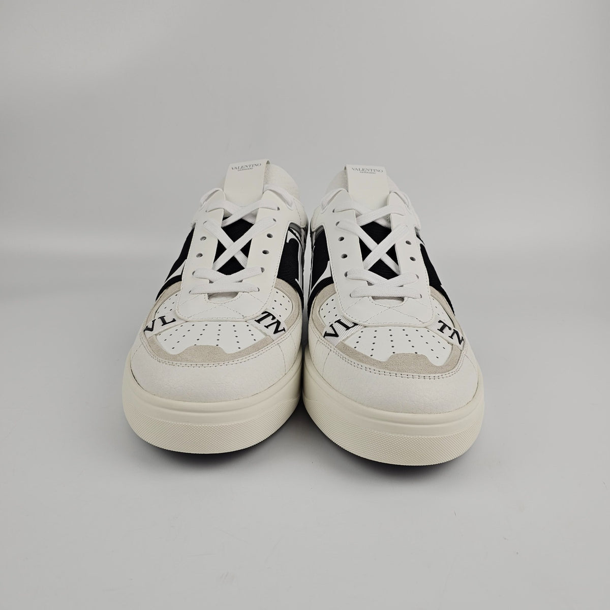 VALENTINO GARAVANI VL7N White Sneakers New And Authentic