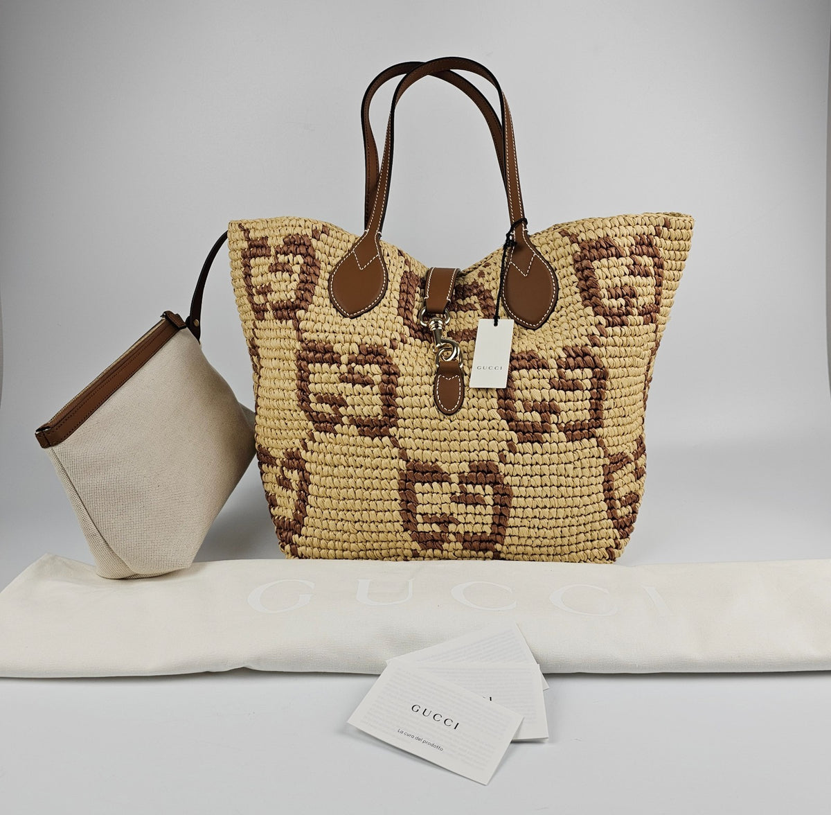 GUCCI $3650 Natural/Brown GG Raffia Medium Tote Bag New & Authentic