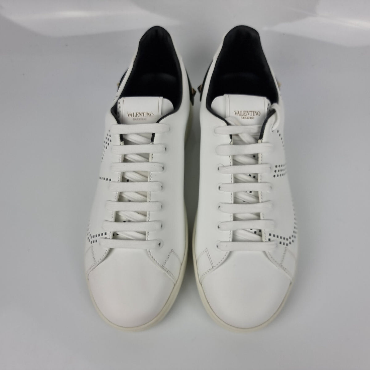 VALENTINO GARAVANI Backnet Men's White And Black Sneakers New Size 42 US 9
