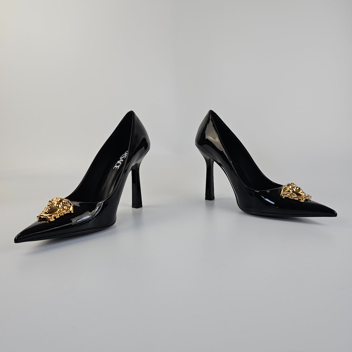 VERSACE 105mm La Medusa Black Leather Pumps Size 39.5 US 9.5