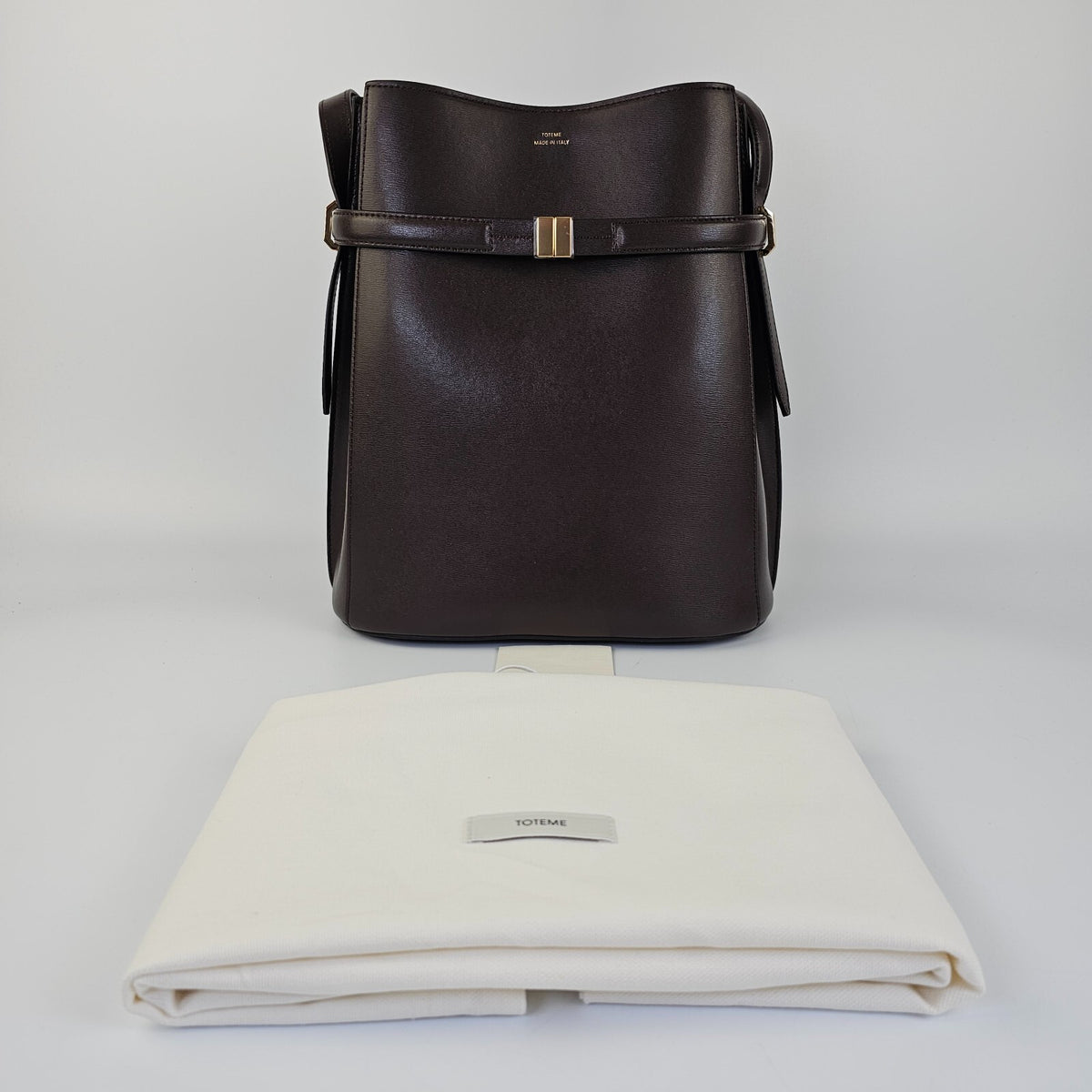 TOTEME Bark Brown Leather Belted Bucket Bag New
