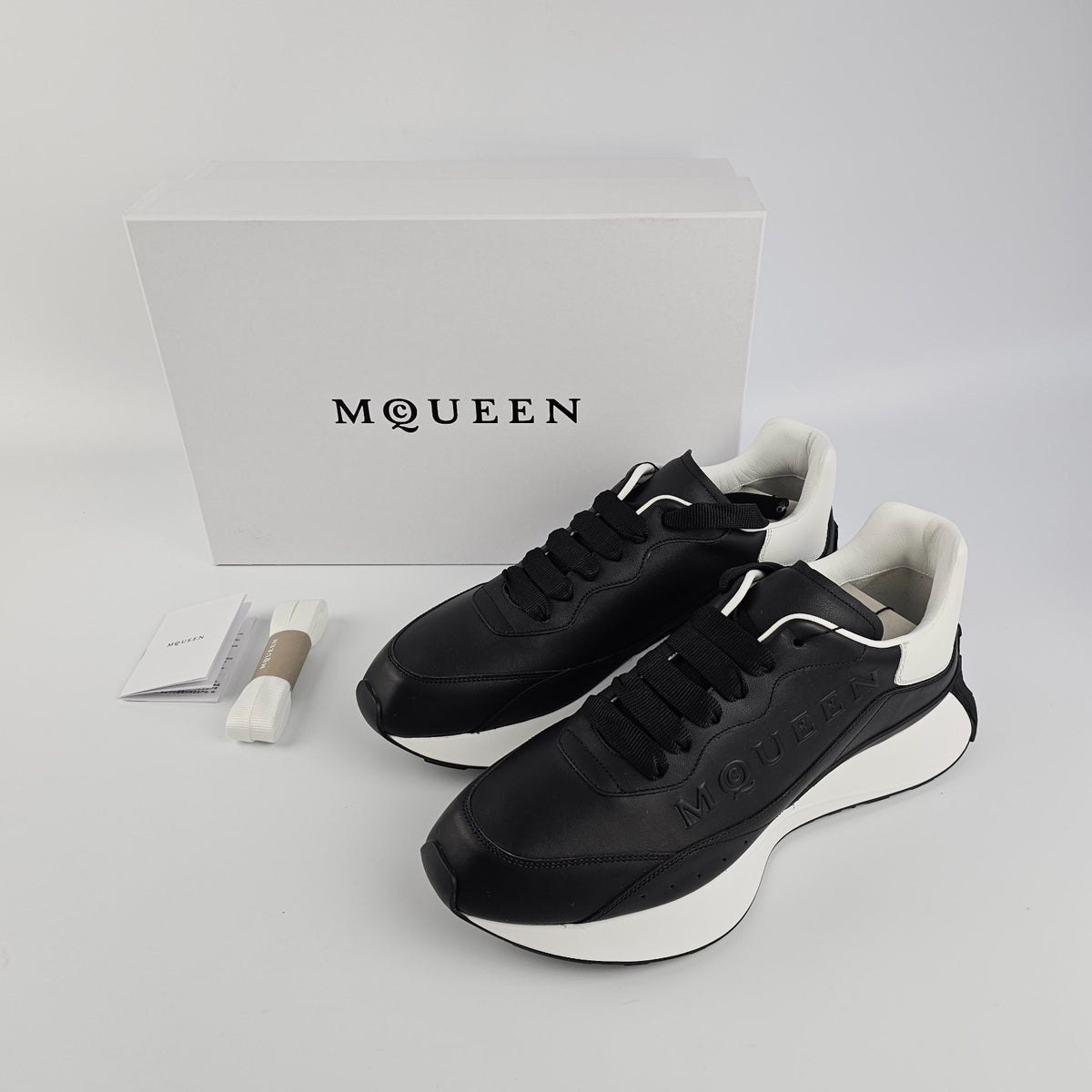 ALEXANDER MCQUEEN Sprint Runner $850 Men's Black/White Sneakers New & Authentic