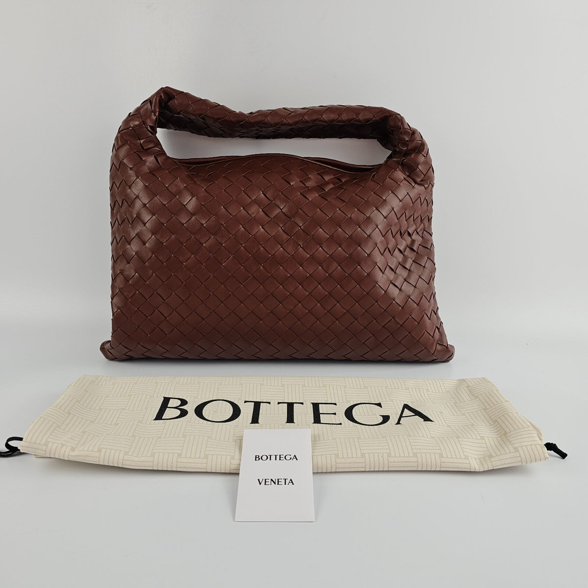 BOTTEGA VENETA Hop Small $4600 Sapele Leather Shoulder Bag New & Authentic