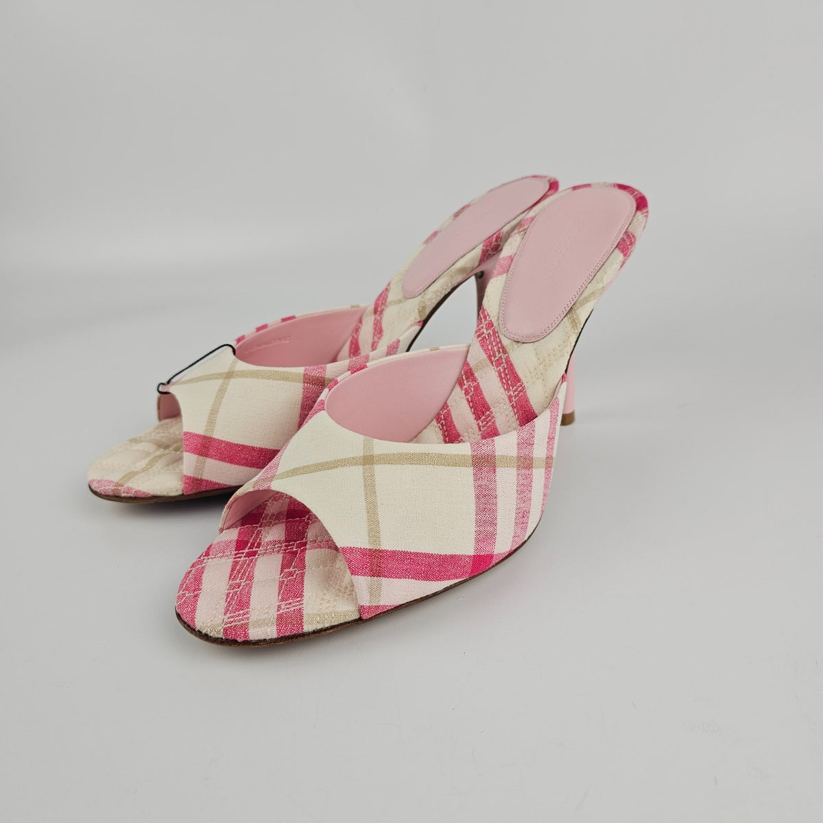 BURBERRY Mews Pink Mules New And Authentic