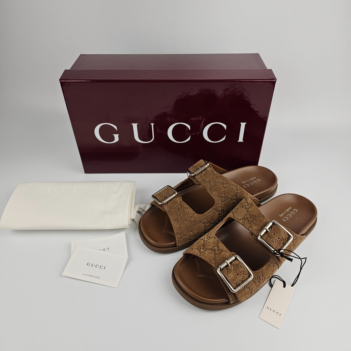 GUCCI $1050 Men's Cognac GG Suede Slide Sandals New & Authentic