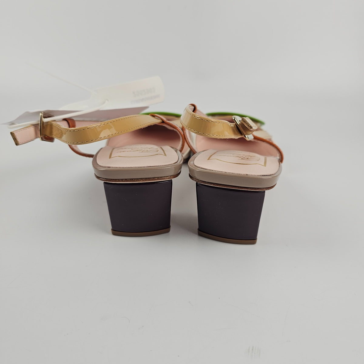ROGER VIVIER Belle Vivier Multicolor Patent Leather 45mm Pumps Size 39 US 9