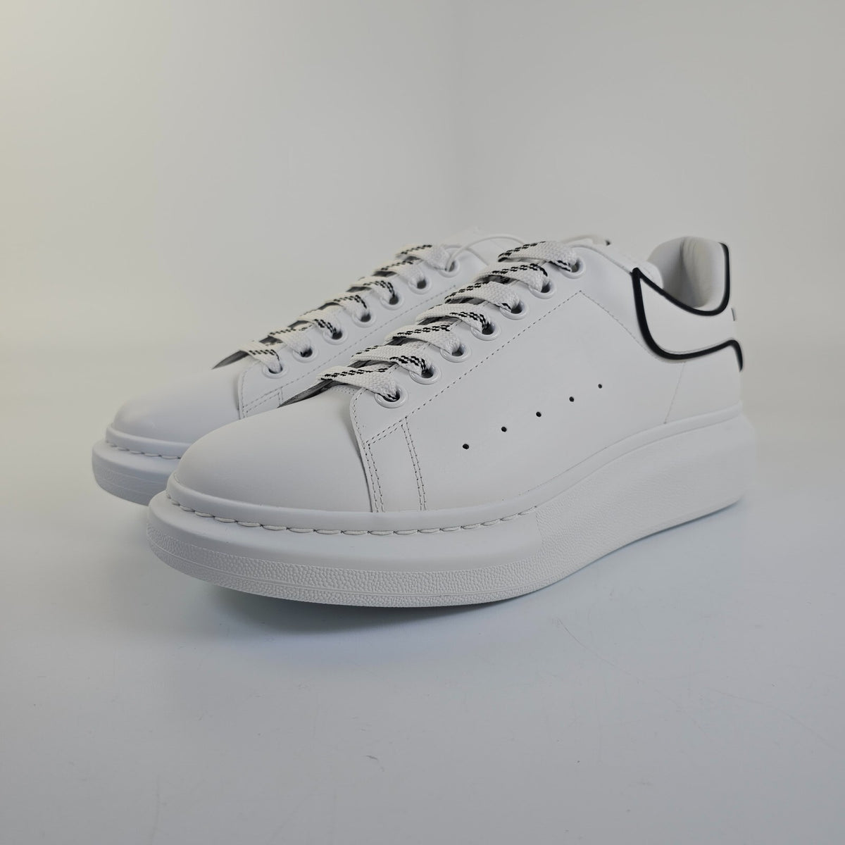 ALEXANDER MCQUEEN Oversized Men's White/Black Sneakers New