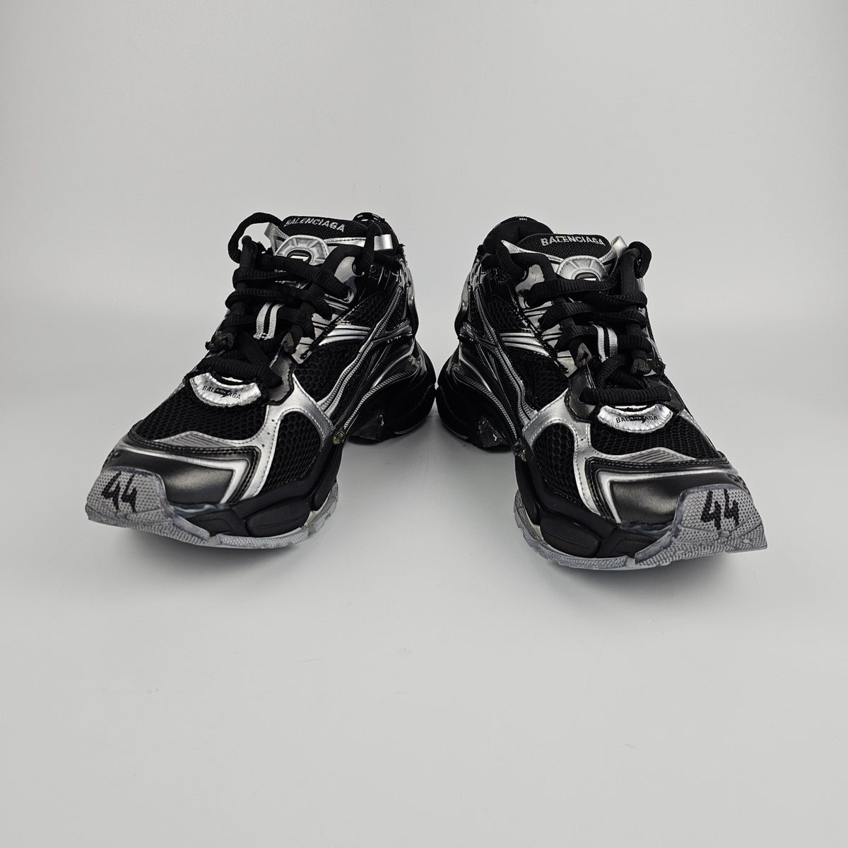 BALENCIAGA Runner $1190 Men's Black/Silver Sneakers New & Authentic