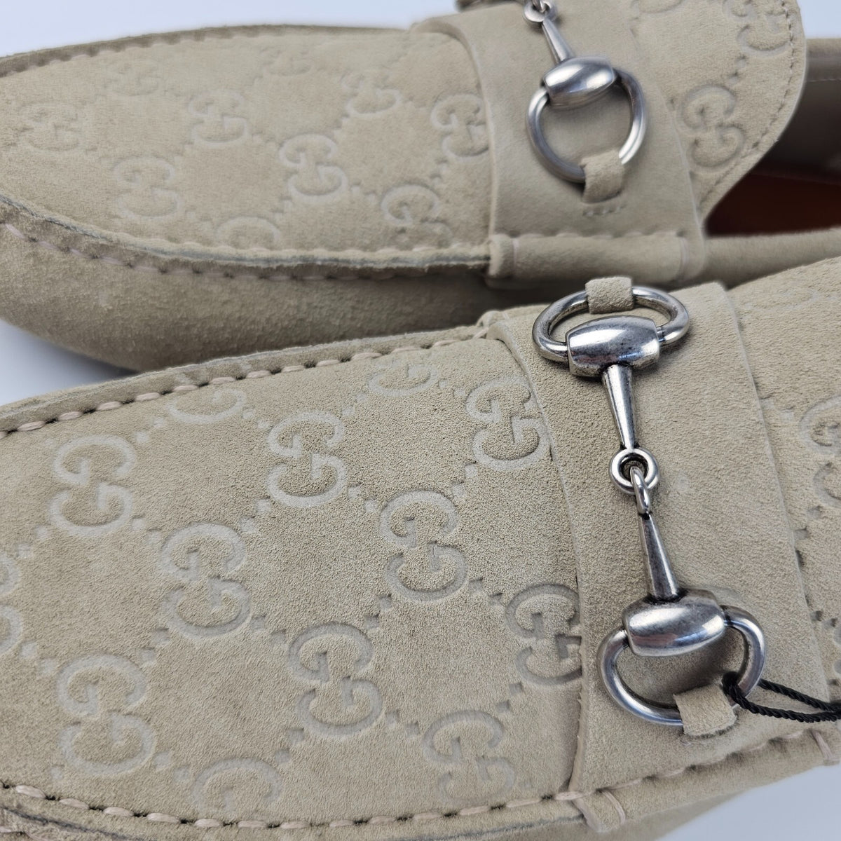 GUCCI $895 Men's Oatmeal GG Suede With Horsebit Loafers New & Authentic