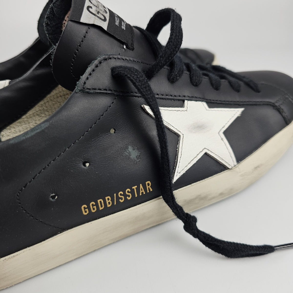GOLDEN GOOSE Super Star Men's Black/WhiteLeather Low Top Sneakers New
