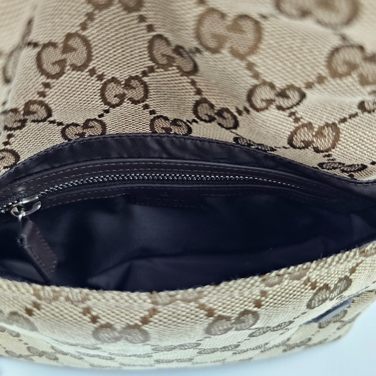 GUCCI $2250 Beige/Dark Brown GG Canvas Small Crossbody Bag New & Authentic