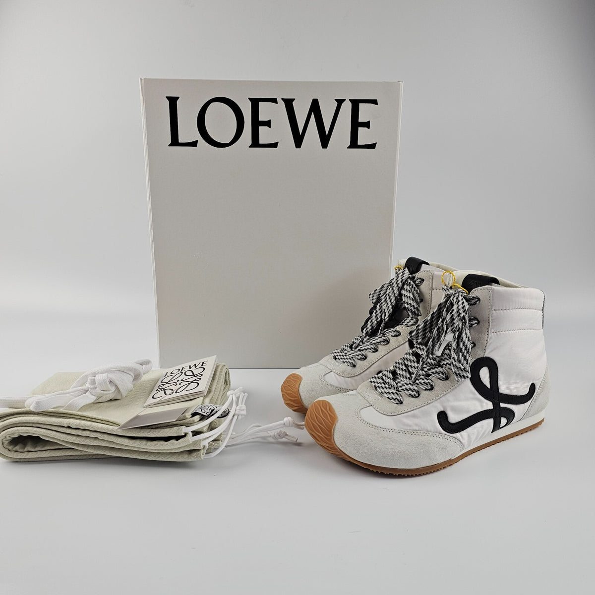 LOEWE Ballet Runner 2.0 $990 White/Black High Top Sneakers New & Authentic
