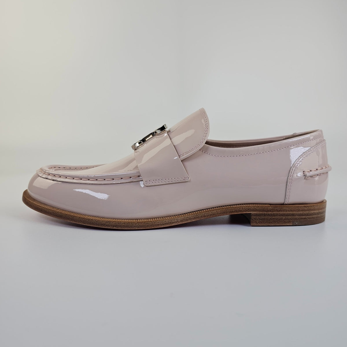 CHRISTIAN LOUBOUTIN CL Moc Flat Leche Pink Patent Leather Loafers New Size 38.5