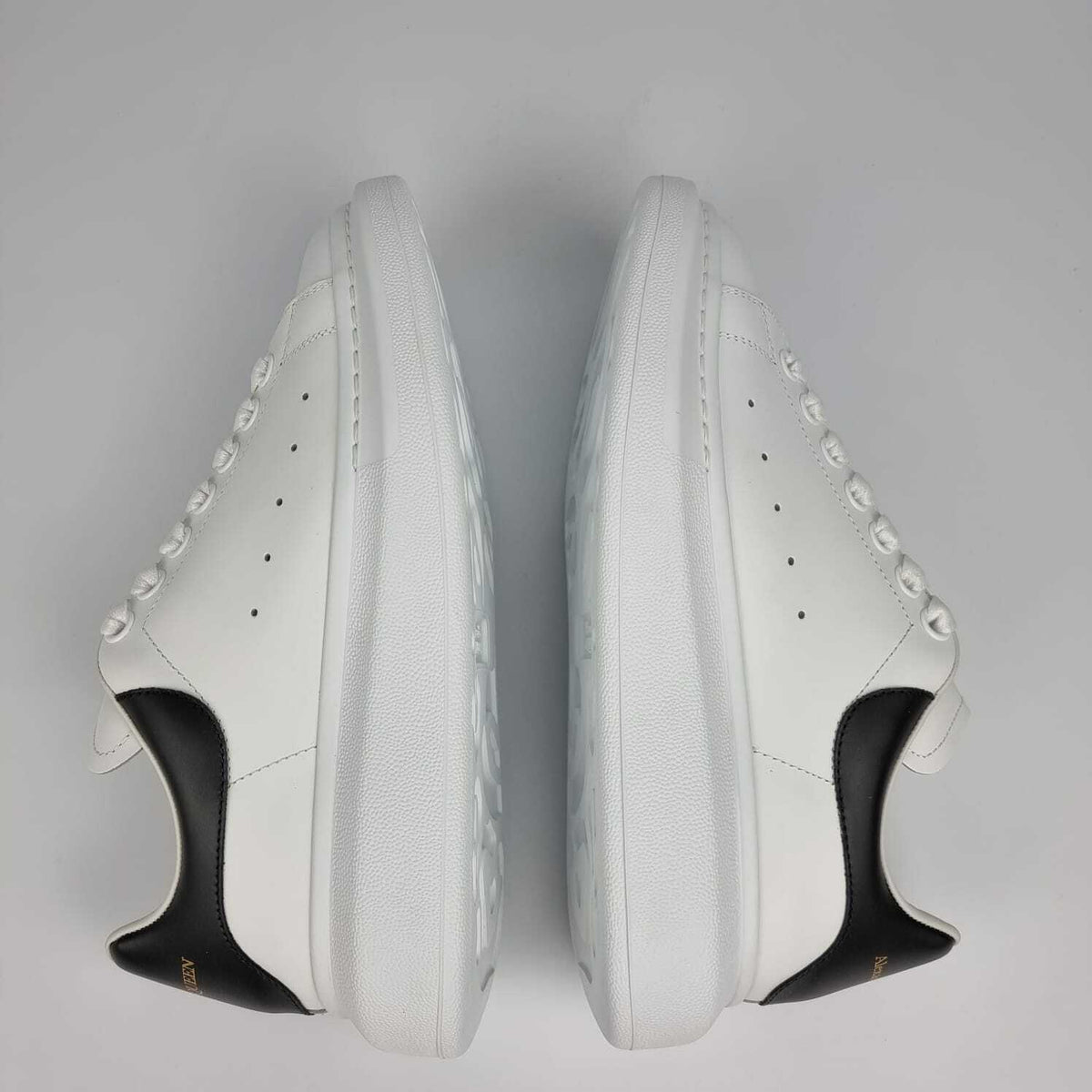 ALEXANDER MCQUEEN Oversized White And Black Sneakers New