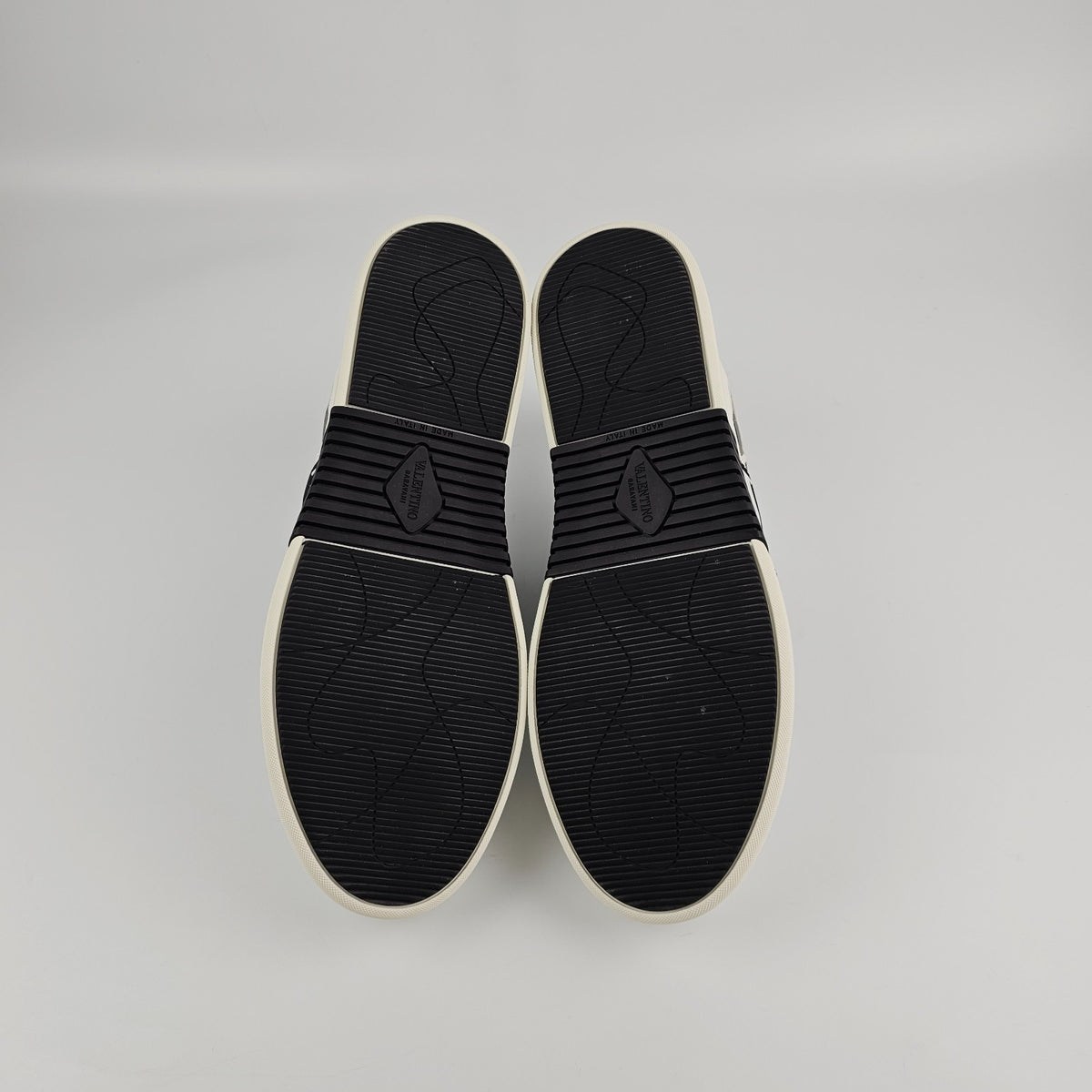 VALENTINO GARAVANI VL7N White Sneakers New And Authentic