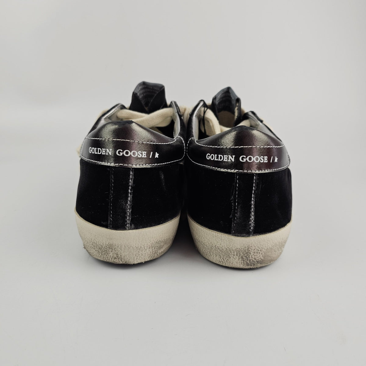 GOLDEN GOOSE Men's Super Star Black/Silver Sneakers New