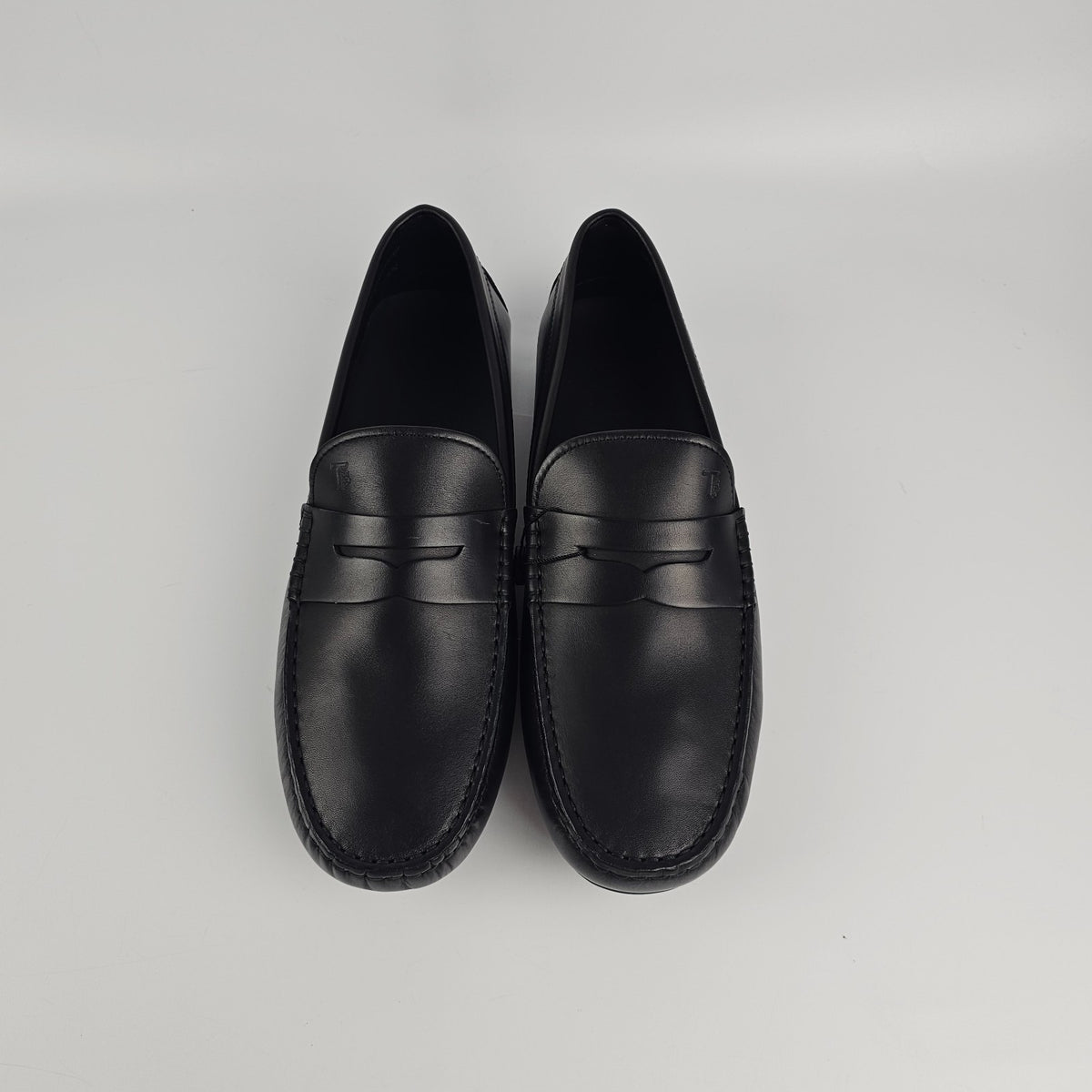 TOD'S City Gommino Black Loafers New & Authentic