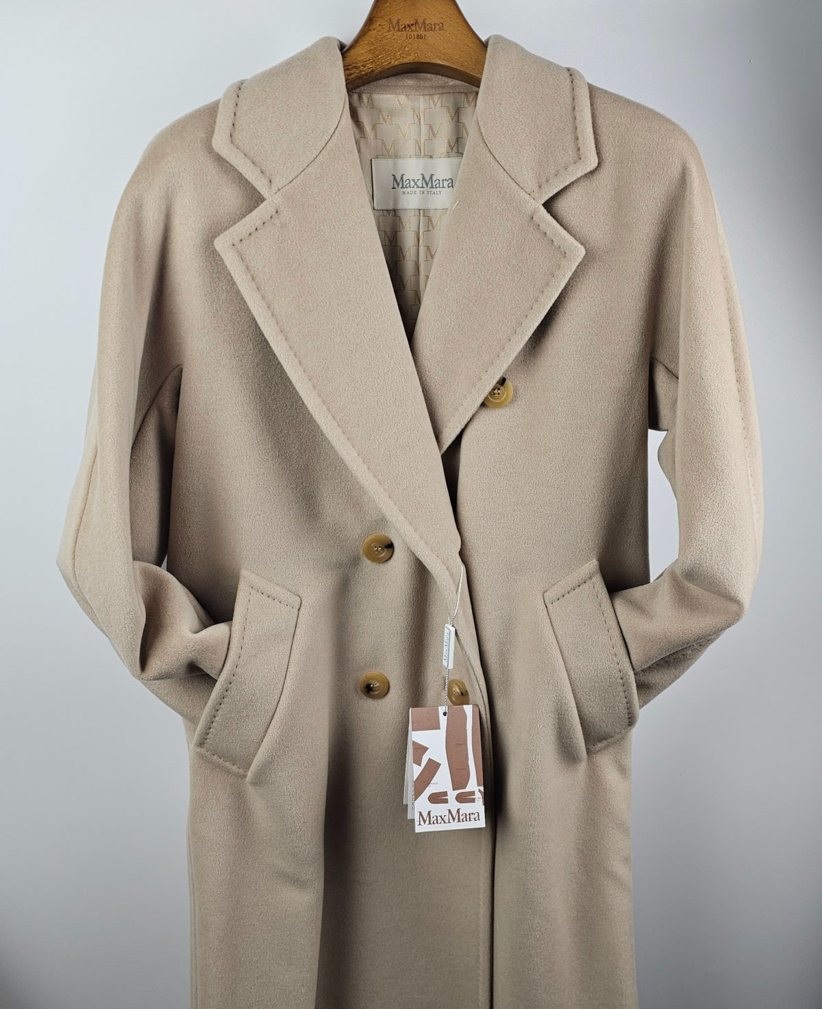 MAX MARA Madame 101801 Belted Beige Wool Long Coat New & Authentic