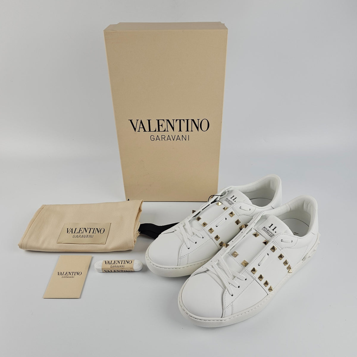 VALENTINO GARAVANI Rockstud Untitled White Sneakers New & Authentic