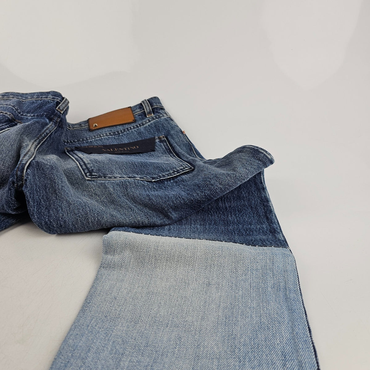 Valentino Blue Denim Jeans Size 32 New