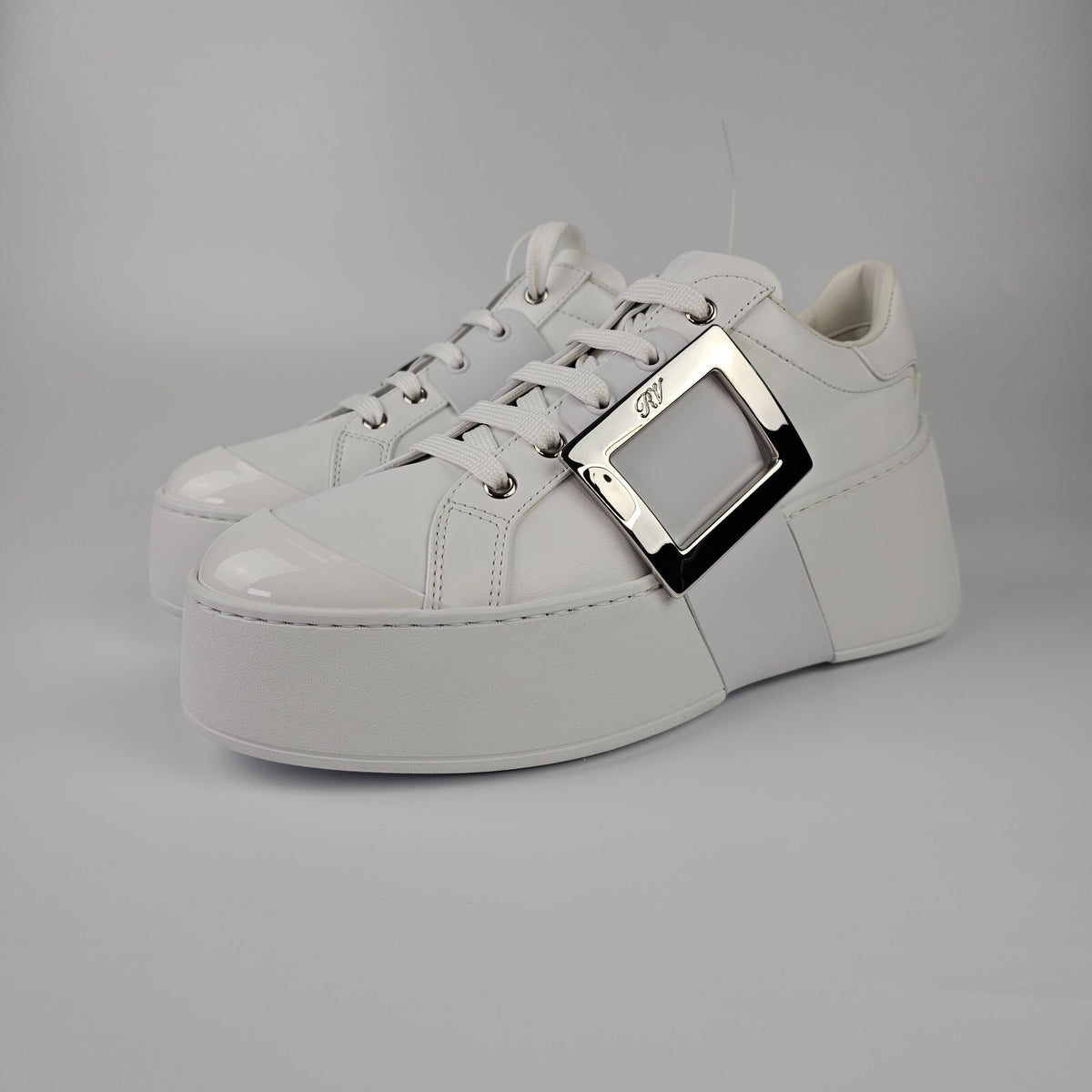 ROGER VIVIER Viv Skate White Leather Sneakers New