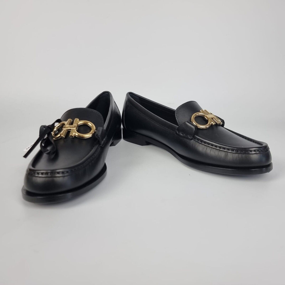 FERRAGAMO Rolo Women's Black Loafers New US8