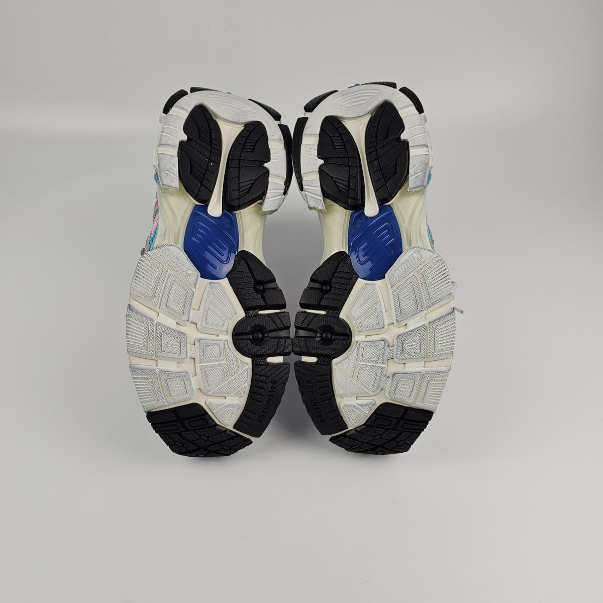 BALENCIAGA Runner $1190 Women's Multicolor Sneakers New & Authentic