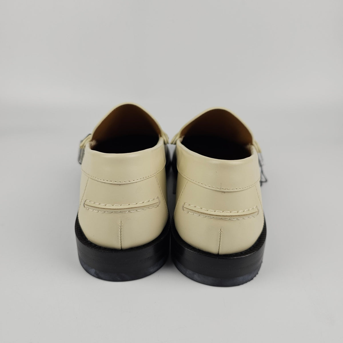 GUCCI Double G $1090 Women's White Leather Loafers New & Authentic
