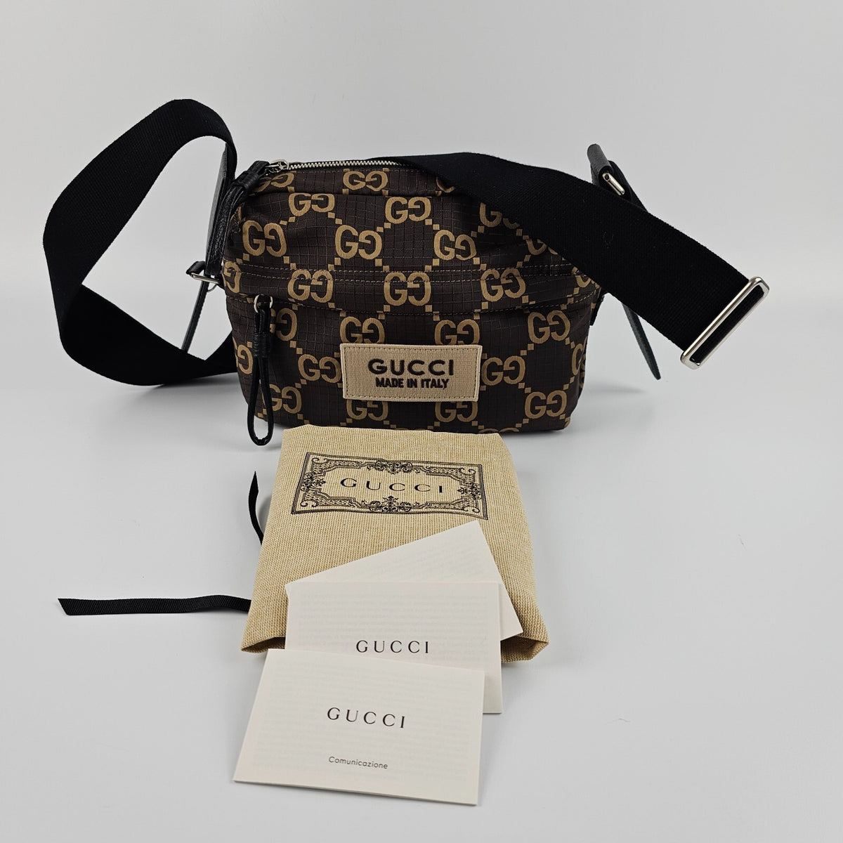GUCCI $1680 Ebony And Beige GG Ripstop Crossbody Bag New & Authentic