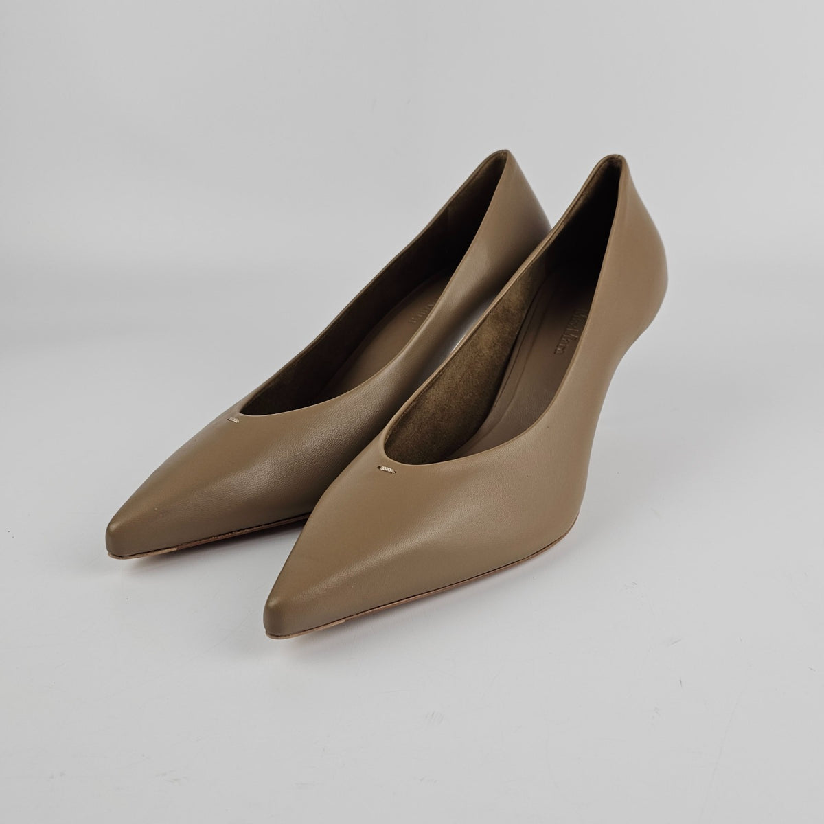 MAX MARA Beige Leather Heeled Pumps New & Authentic