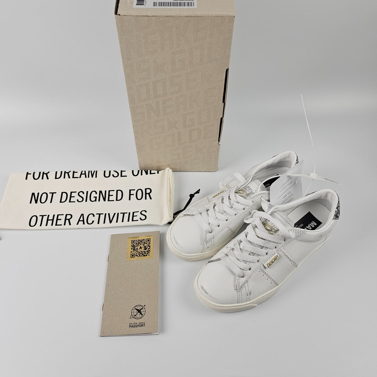 GOLDEN GOOSE Match Star Women's White/Silver Leather Low Top Sneakers New