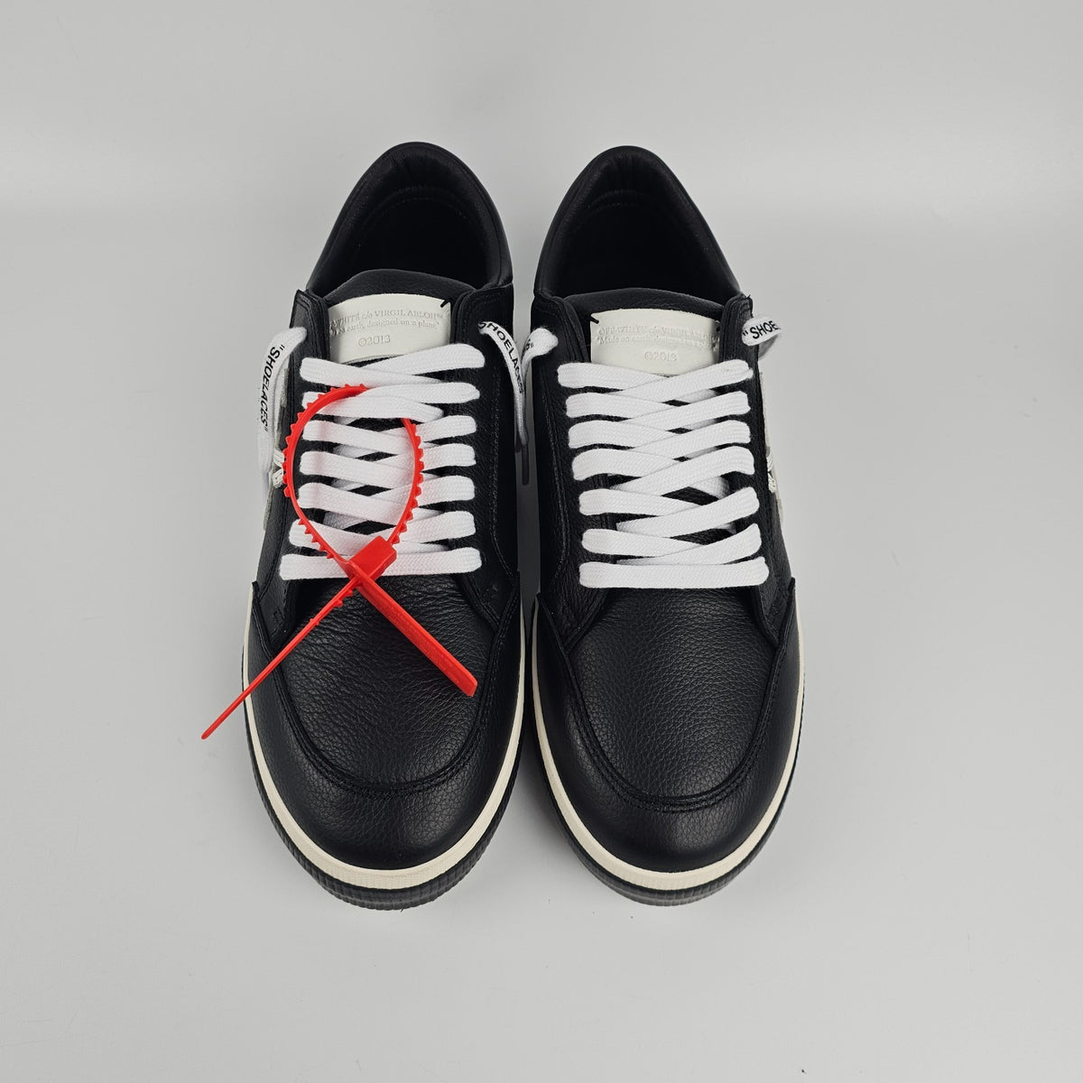 OFF-WHITE Vulcanized Black Leather Low Top Sneakers New & Authentic