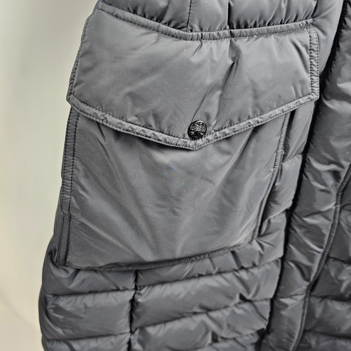 MONCLER Khloesse Women's Black Down Jacket New