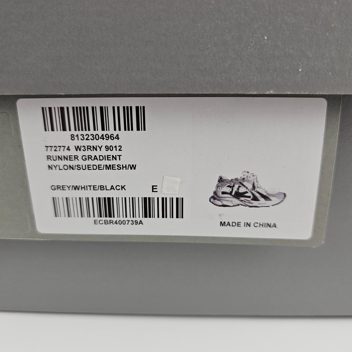 BALENCIAGA Runner Men's Gray Low Top Sneakers New