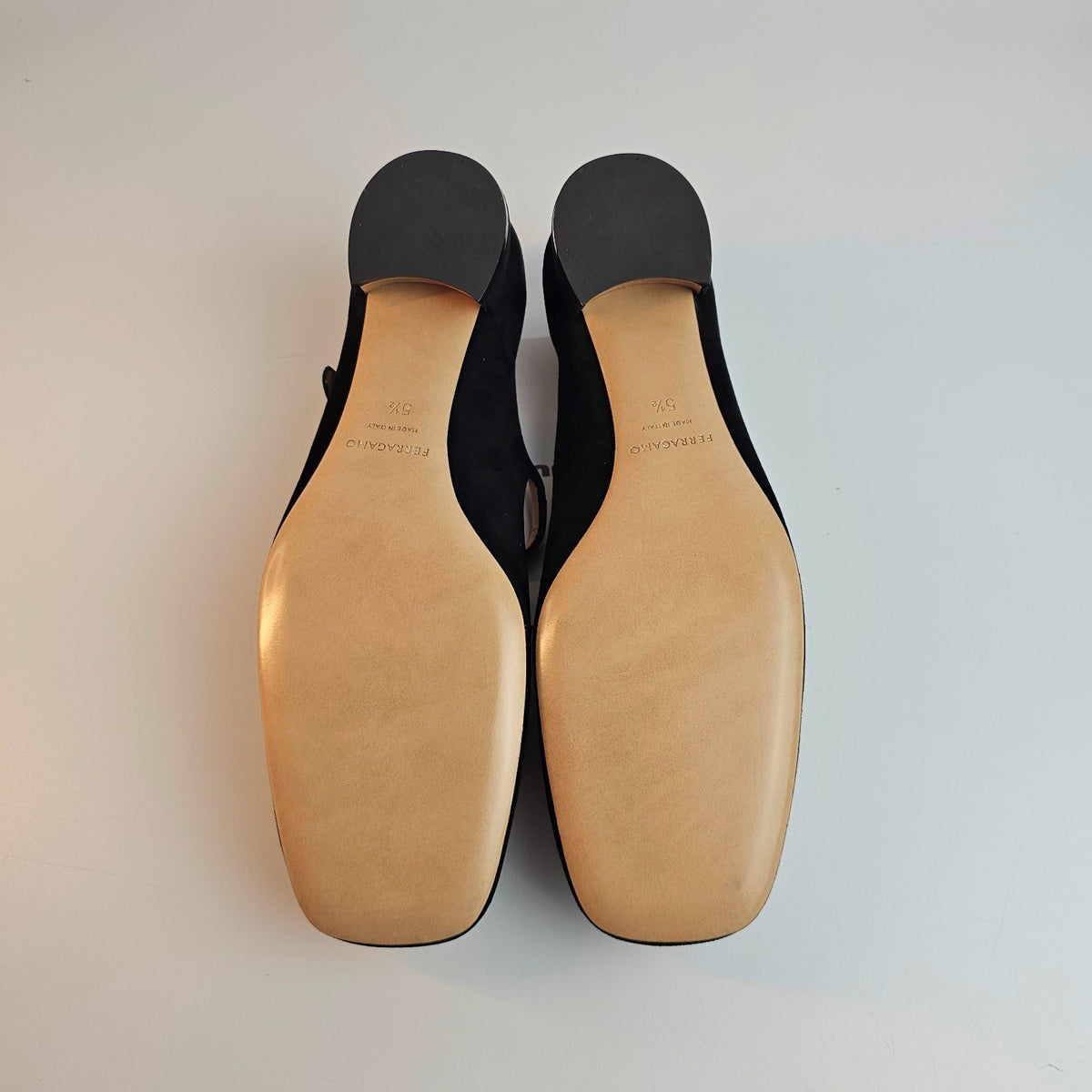 FERRAGAMO Mary Jane Marry 2 Gold/Black Suede Heeled Ballerina Pumps New
