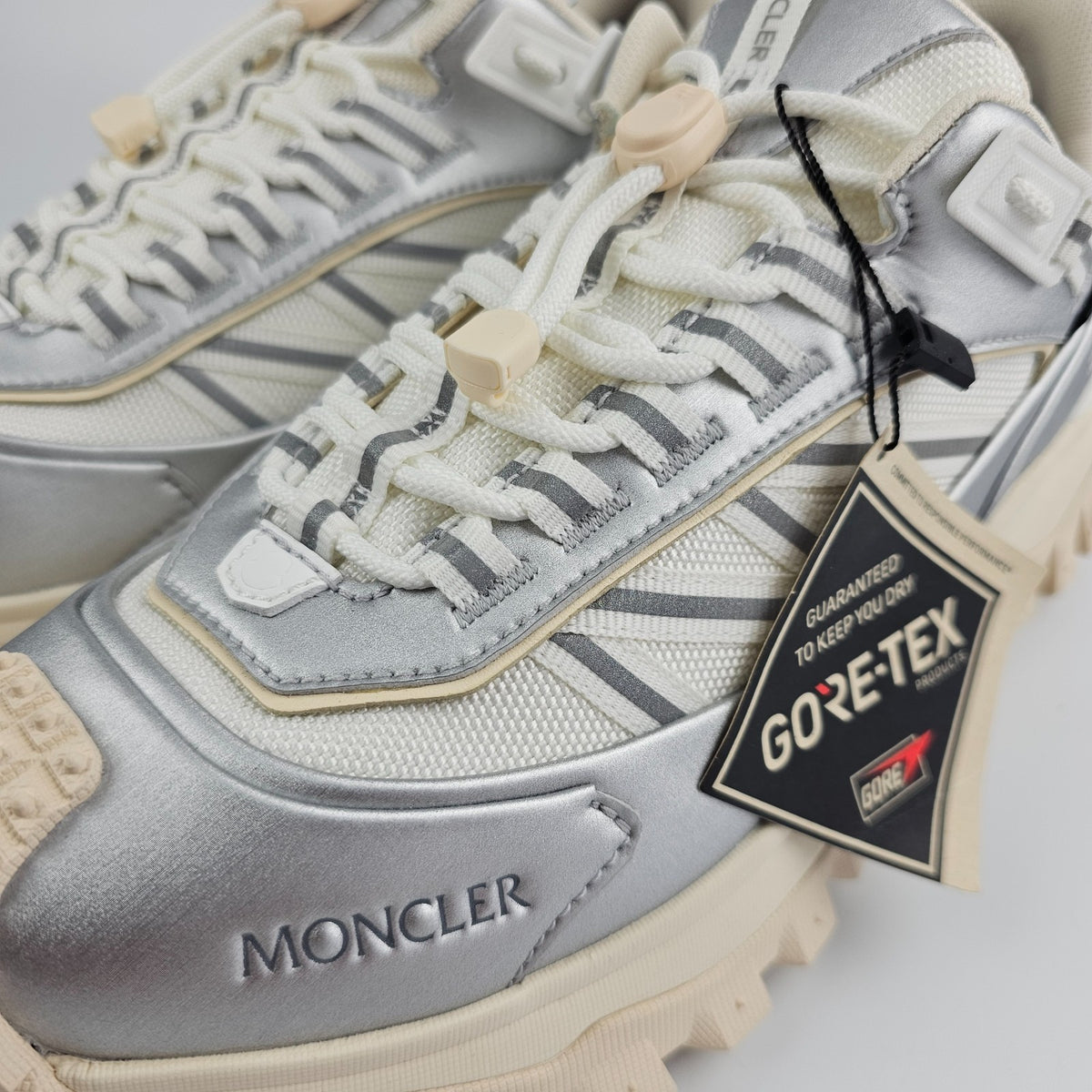 MONCLER Trailgrip GTX $820 Women's Silver Sneakers New