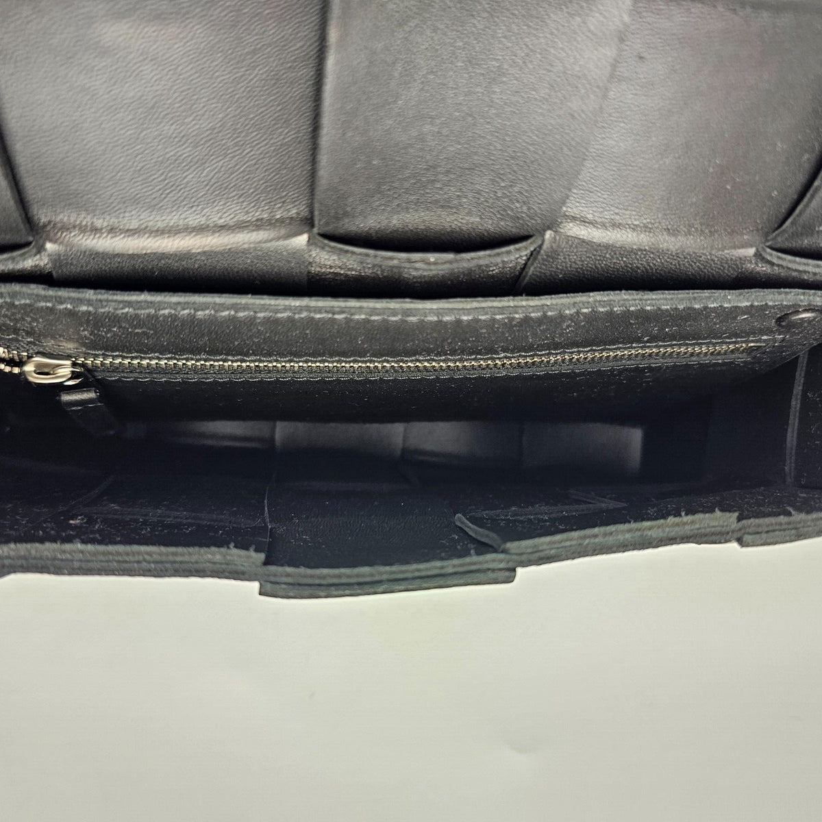 BOTTEGA VENETA Cassette Medium Intreccio Black Leather Shoulder Bag New