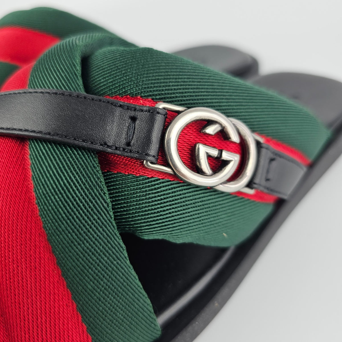 GUCCI Men's Interlocking G Green/Red Slide Sandals New & Authentic